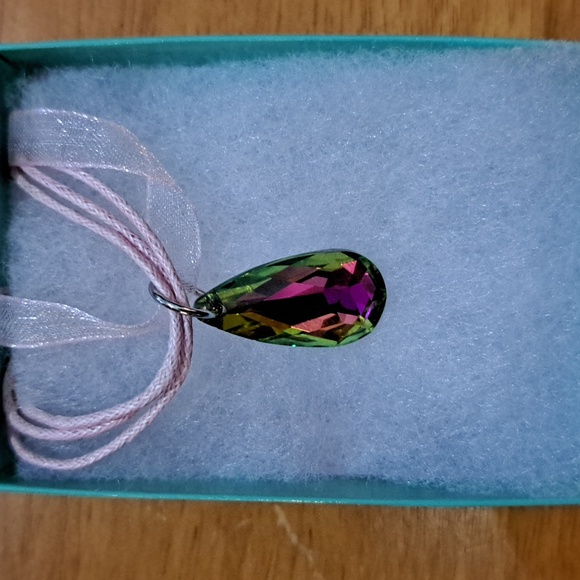 Springtime Rose Crystal Marquise Necklace - Picture 2 of 6